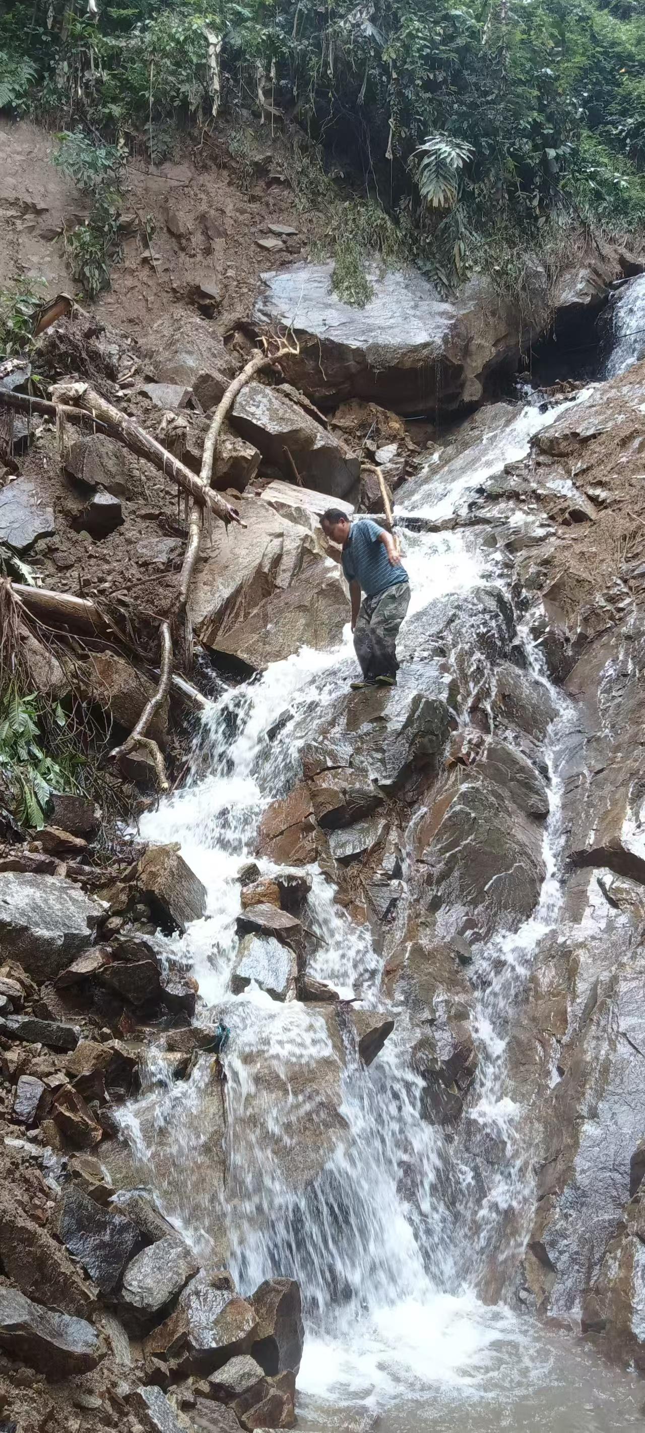 寻找水源点 寻找水源点